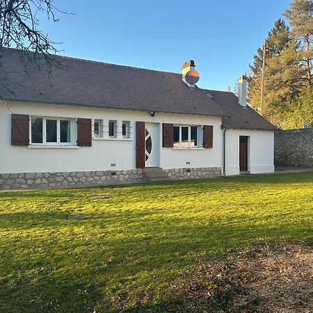 Saint-Prest Maison Au Calme Avec Riviere A Cote De Chartres חדר תמונה