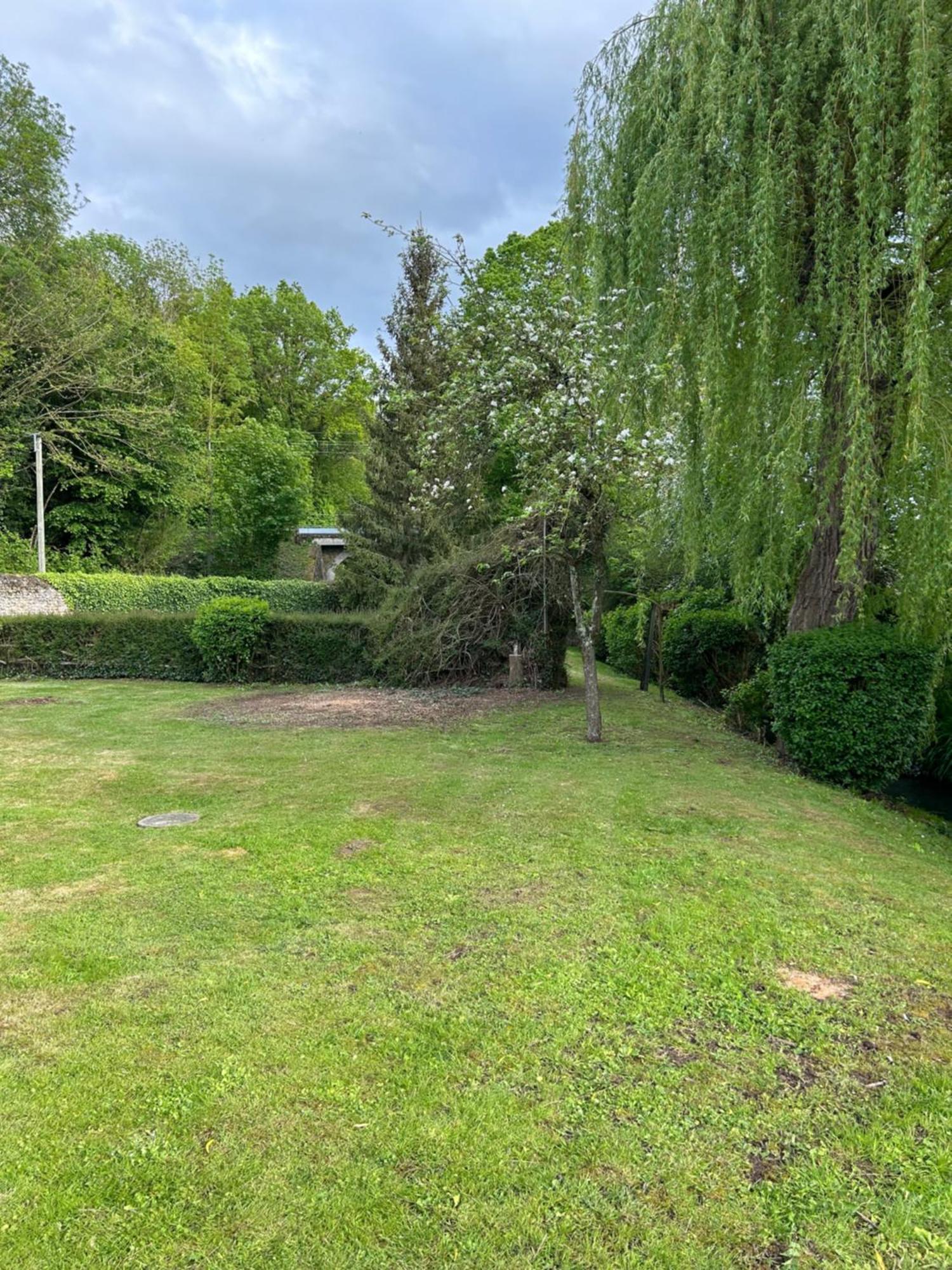 Saint-Prest Maison Au Calme Avec Riviere A Cote De Chartres חדר תמונה